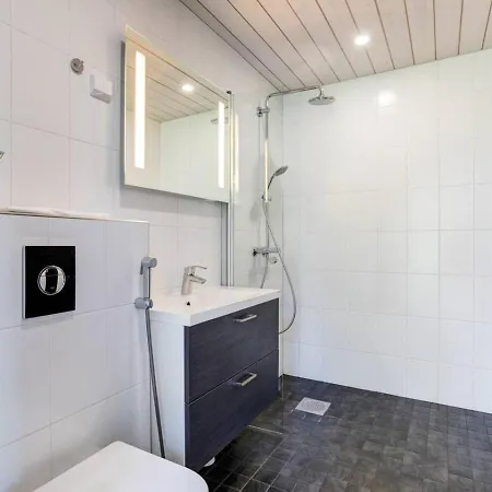 North - Marina Seafront Holiday home Kasnas